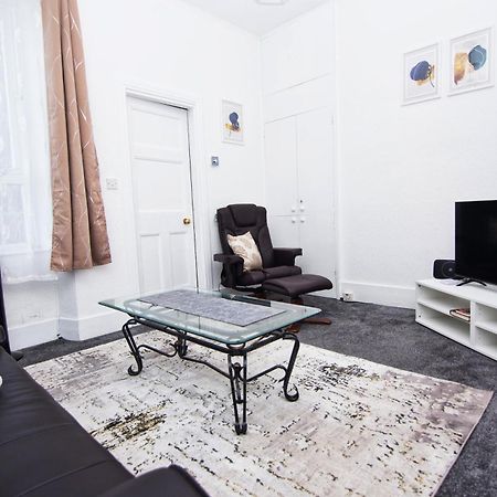 The Summit West End- Elegant Apartment With Free Parking In Prime Location Aberdeen Exterior foto